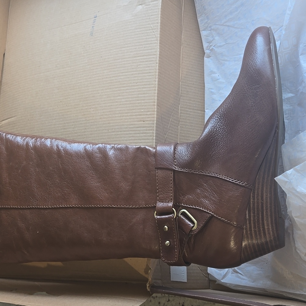 Bandolino Light Brown Combat & Moto Boots